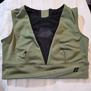 FORME XL NWT Radience Bra Olive Green